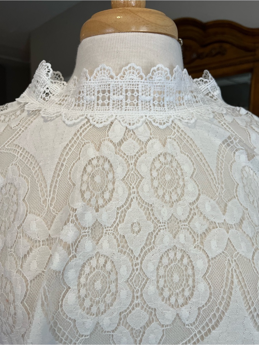 SHEIN White Floral Lace High-Neck Blouse